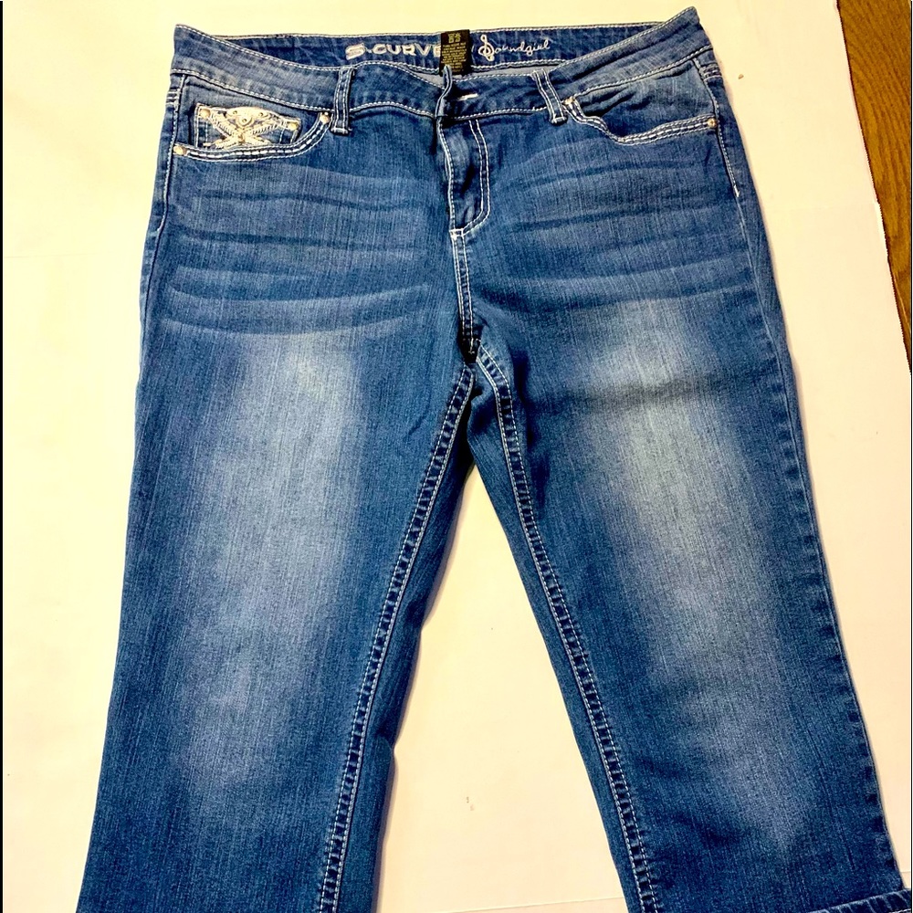 Woman’s Jean capris size 15/16